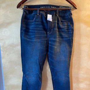 American Eagle Outfitters - Size 12 Short - The Dream Jean Hi Rise - NWT